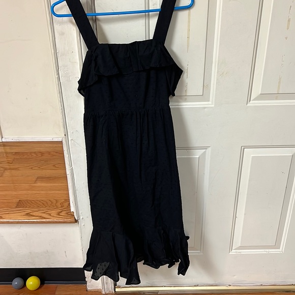 Dress - Picture 1 of 3